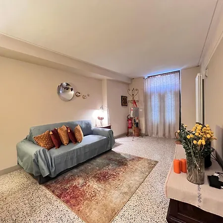 公寓 Casa Albertina 卢卡