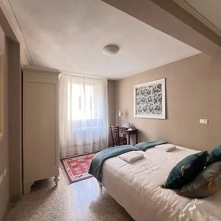 Casa Albertina 卢卡